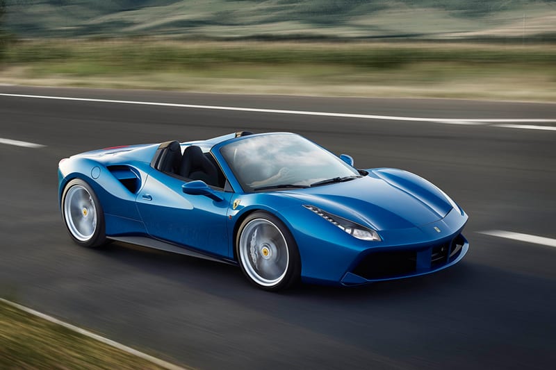 PORSCHE AND FERRARI MAKE LONDON THE SUPERCAR CAPITAL OF THE UK